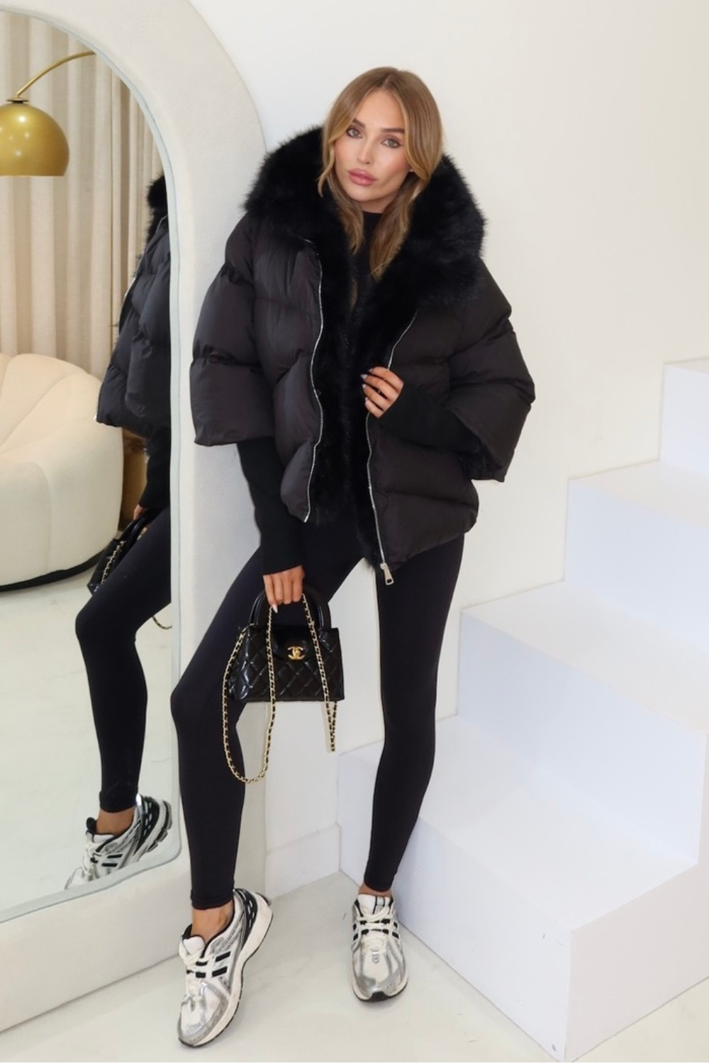 VERITY BLACK HOODED PUFFER